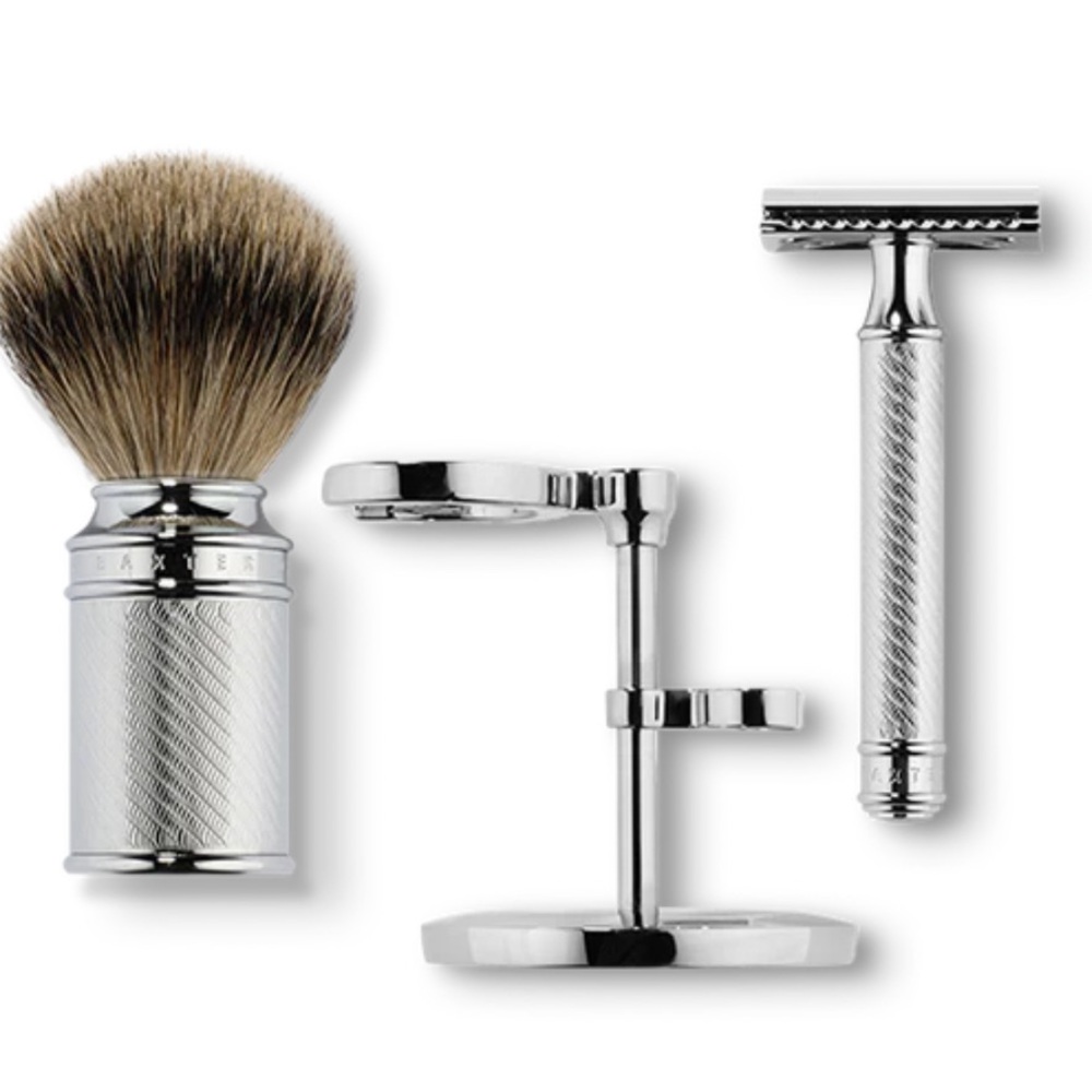Elegant Silver Shaving Set by [Brand]